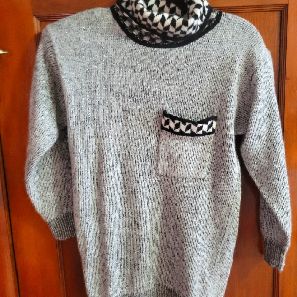 Oleg Cassini Vintage Sweater